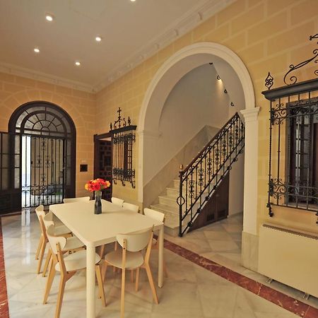 Palacio Centro Terraza 8 Dormitorios Jerez de la Frontera Extérieur photo